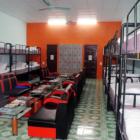 Phong Nha Backpacker Hostel エクステリア 写真